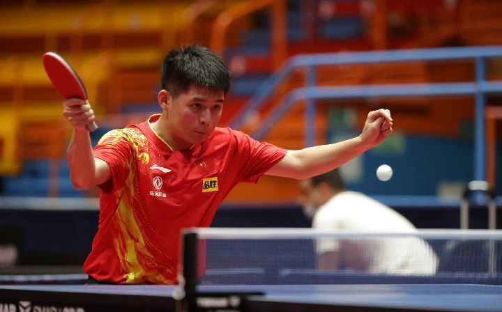 他在弧顶完 他在弧顶完